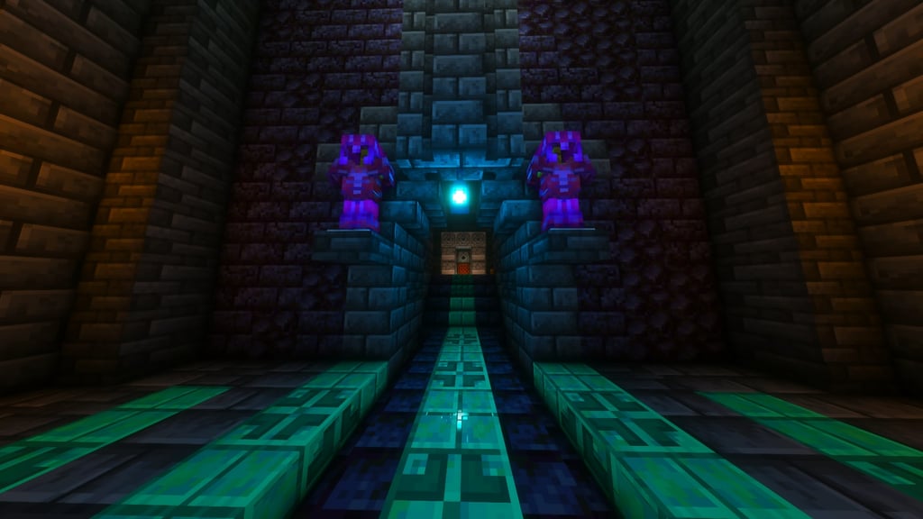 Show image 3