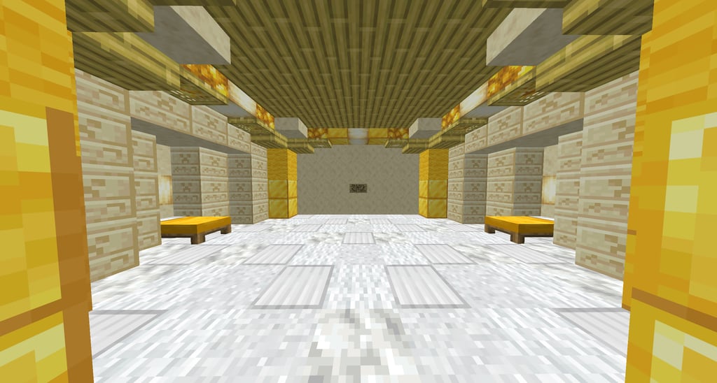 Show image 4