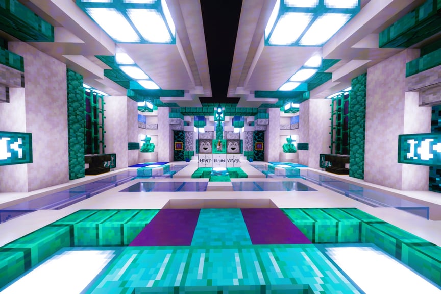 Show image 4