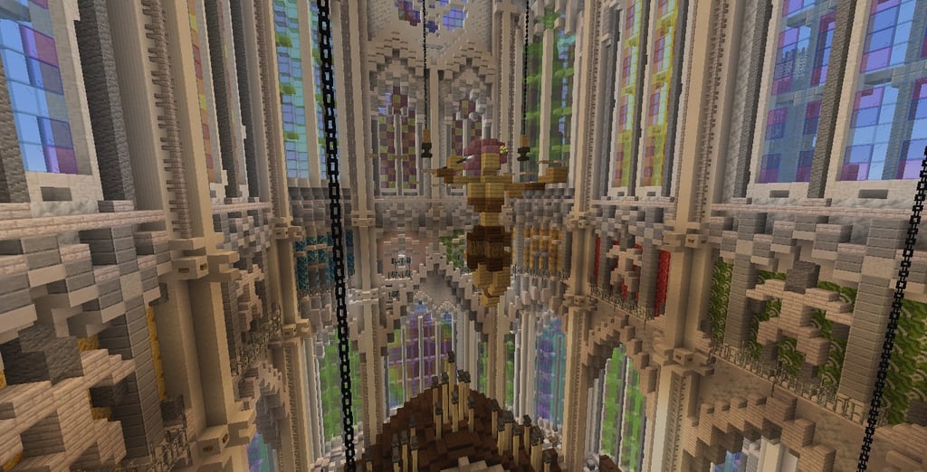 Show image 4